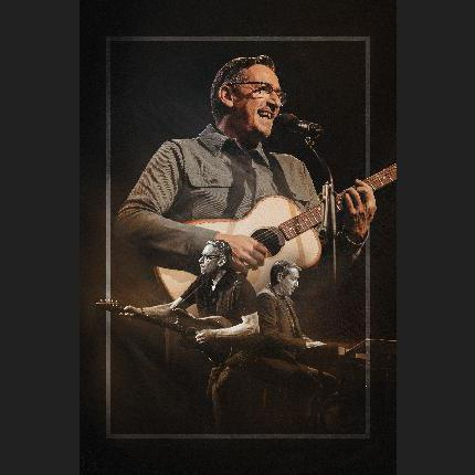 (c) Pascal Riesinger